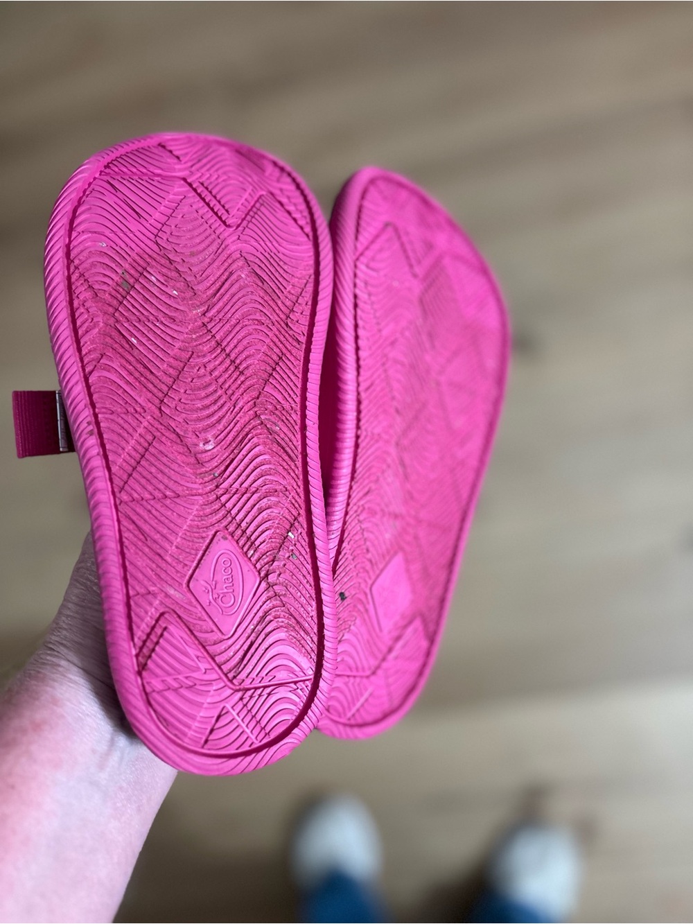 Women’s CHACO Slides Size 6 - Picture 5 of 6